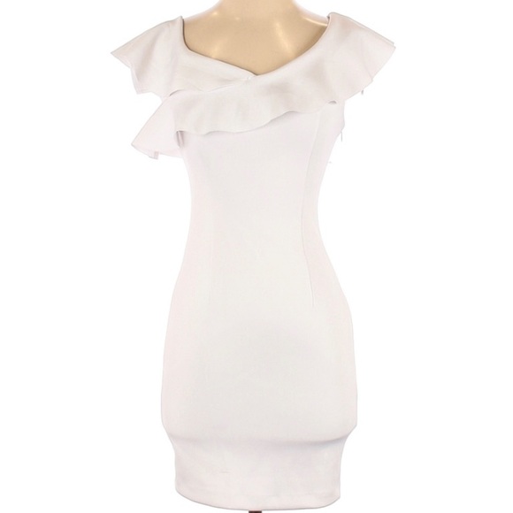 Guess Dresses & Skirts - NEW GUESS White Bodycon Dress XS X-Small